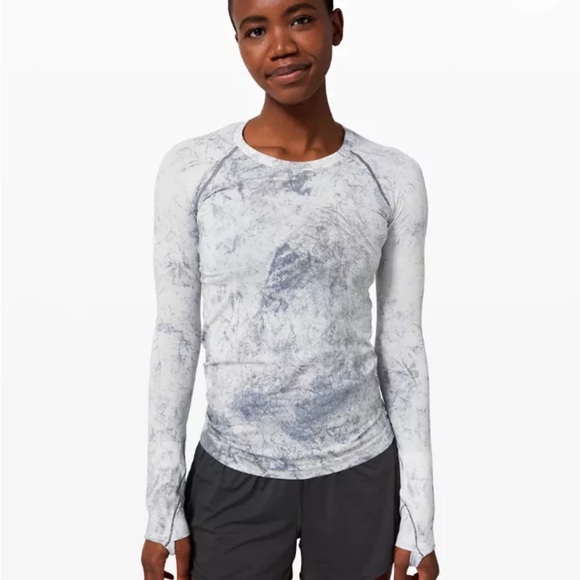 lululemon athletica Tops - Lululemon Swiftly Tech Long Sleeve 2.0 MultiDye Size 6